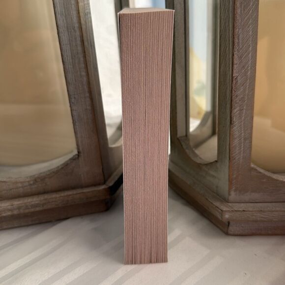 Harlequin Heartwarming Book - His Best Friend's Wife - Picture 4 of 6